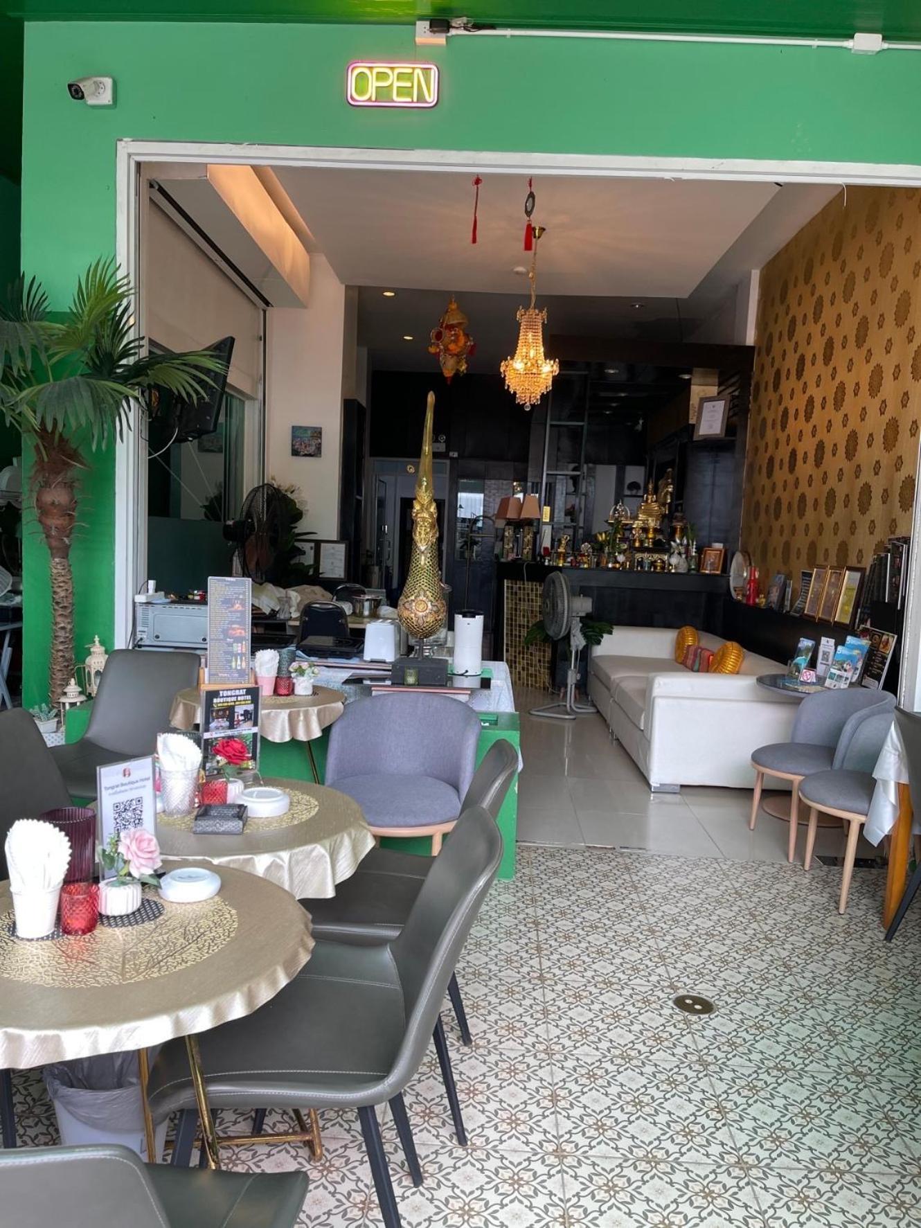 Elephant Room Patong Экстерьер фото